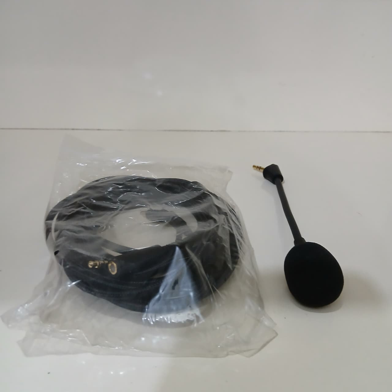 HyperX Cloud Alpha - Wired Gaming Headset (with Red Box) - Image 9