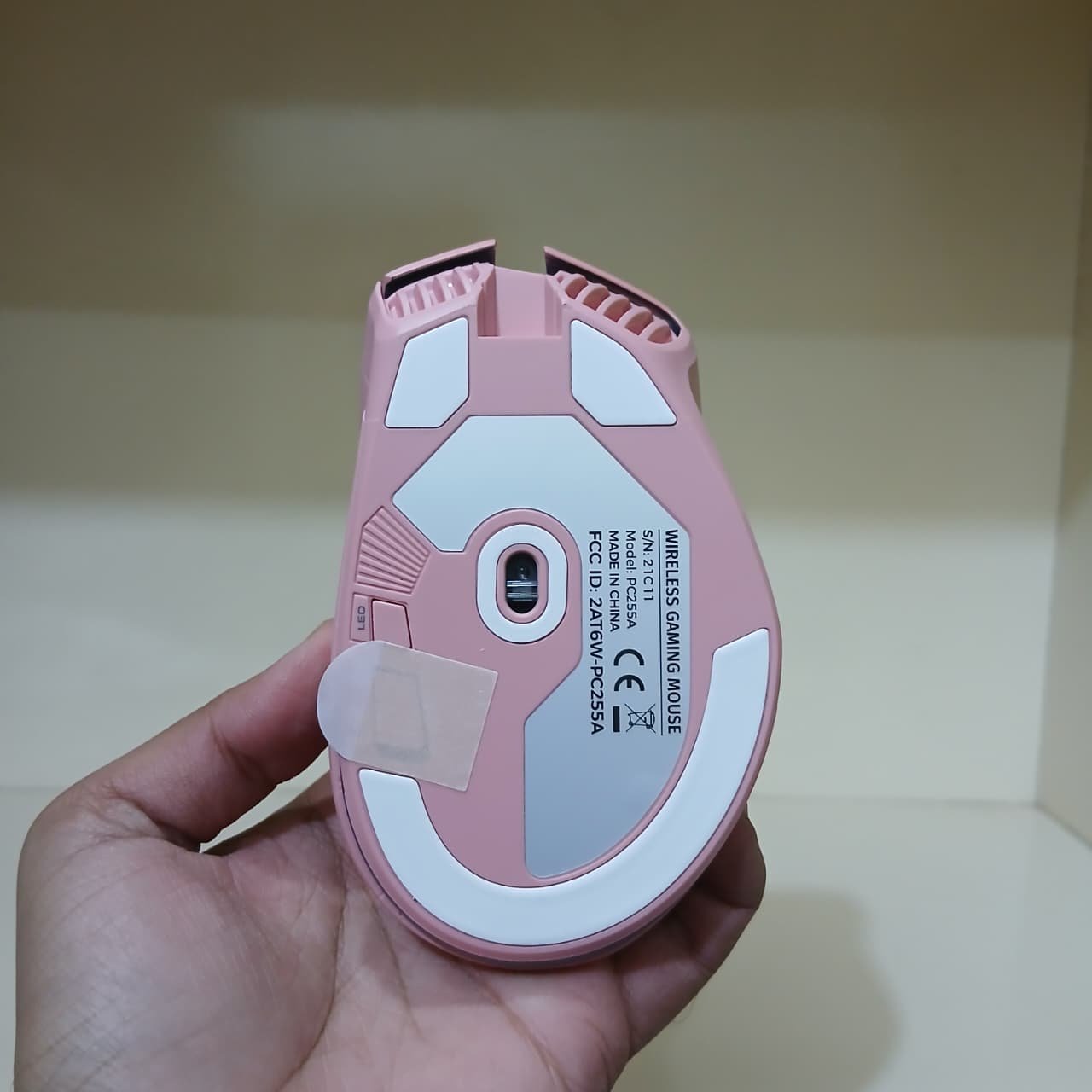 PICTEK PC255A Wireless & Wired RGB Gaming Mouse – Optical Sensor 10.000 DPI – Polling Rate 1000Hz – 8 Programmable Buttons – Rechargeable battery - Image 6