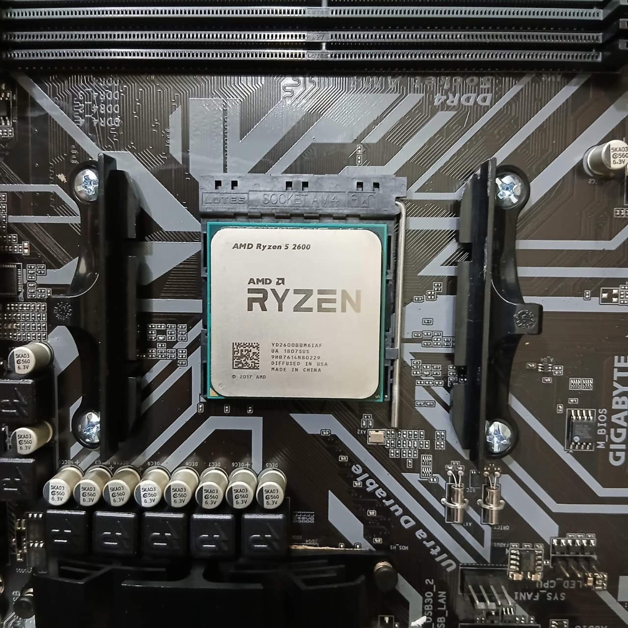 AMD Ryzen 5 2600 6-Core 12-Thread 3.4GHz Desktop Processor (Tray) - Image 2